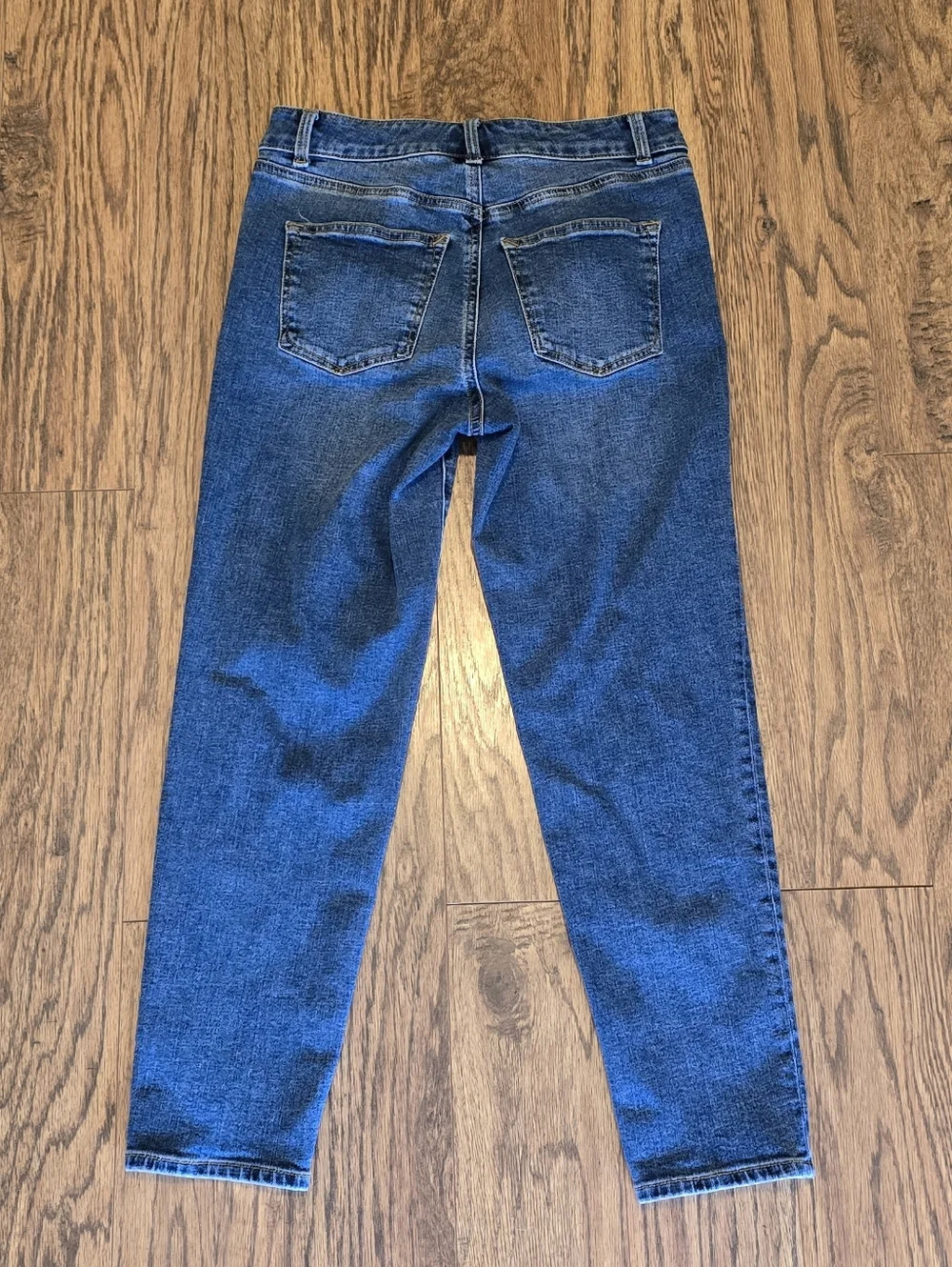 Talbots Everyday Relaxed Jean EUC - Women's Size 2P - Picture 7 of 14